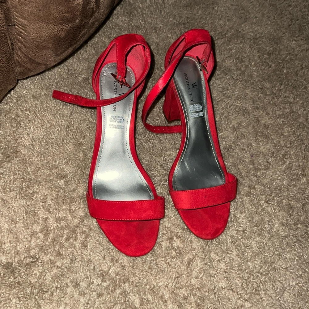 Worthington Red Pumps